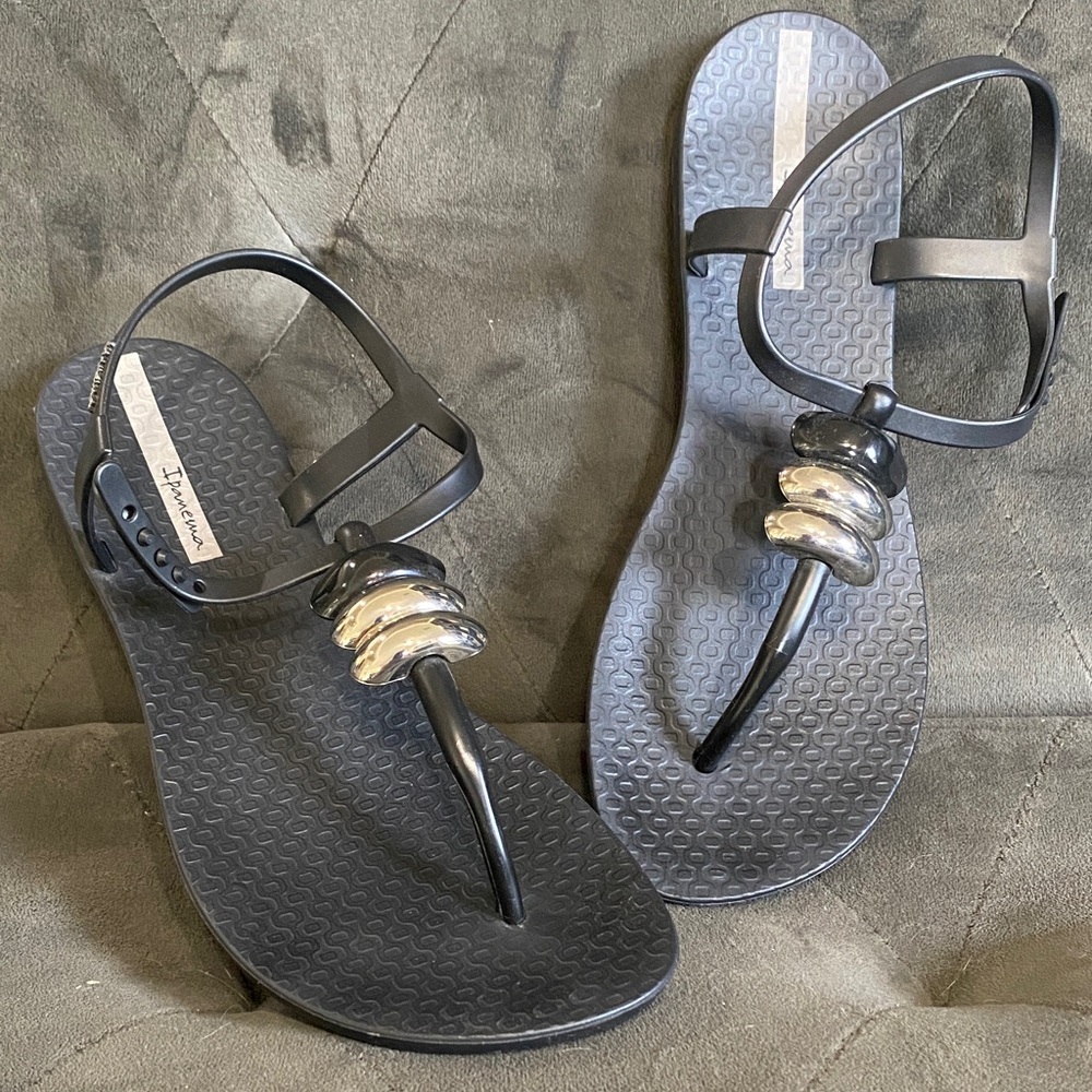 Ipanema Class Blown Up Black Sandals